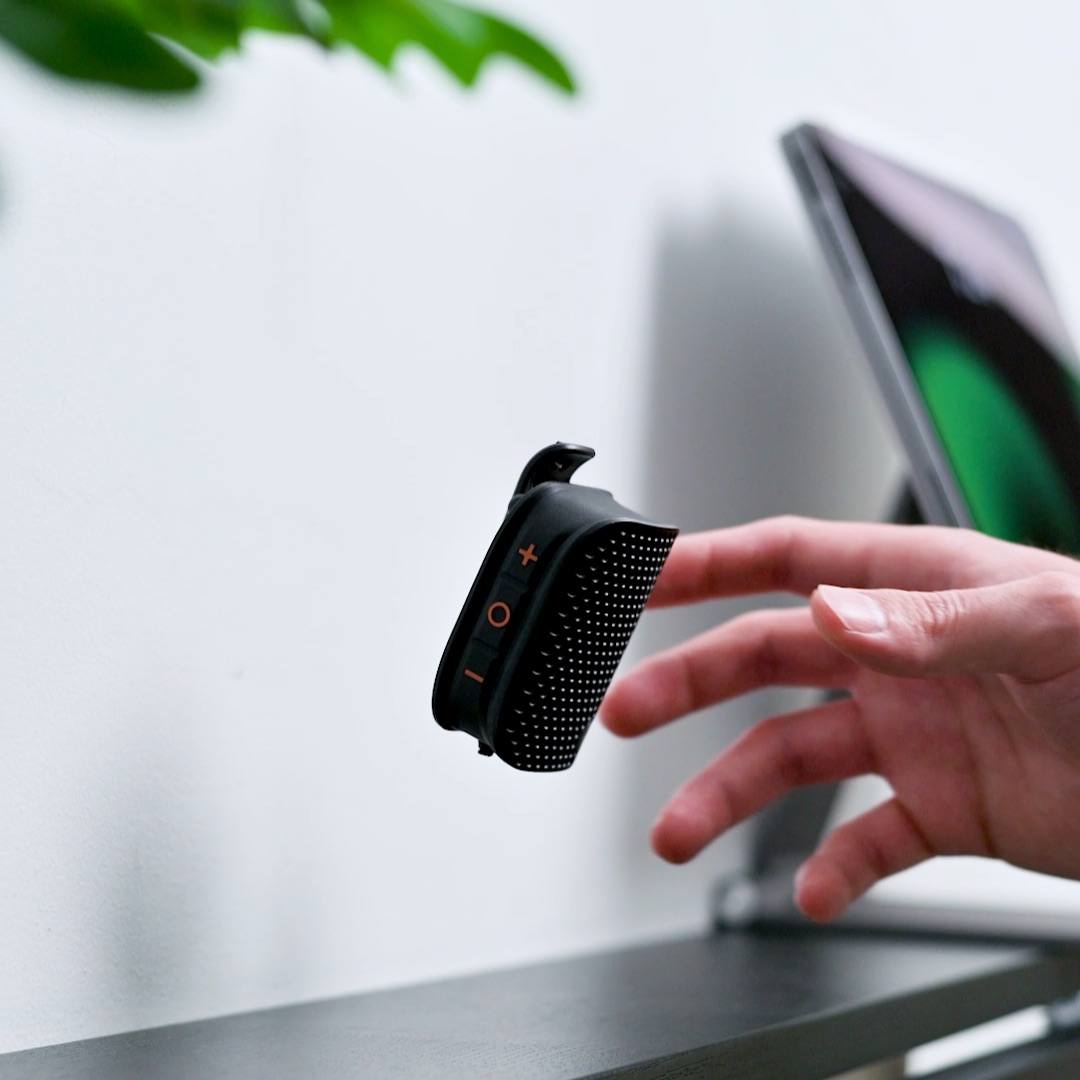 ZIZO Sonic Clip Ultra-Portable Wearable Speaker | ZIZO